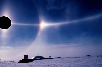Parhelic Circle Over South Pole